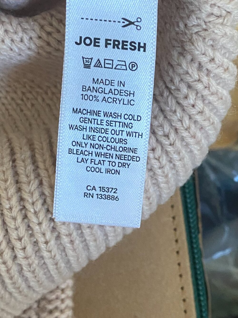 Joe Fresh Sweater - Picture 8 of 9